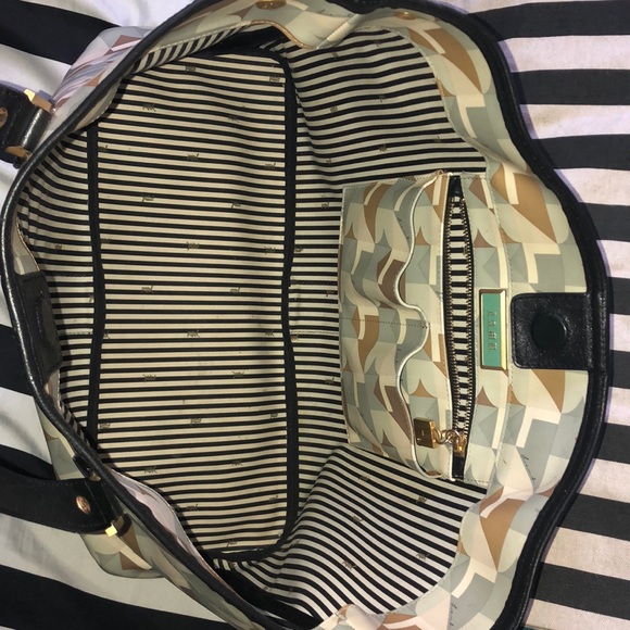 L.A.M.B Beautiful Tote - Picture 8 of 8